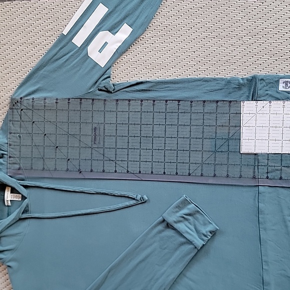 Pink- Victoria Secret Hoodie - Picture 8 of 8